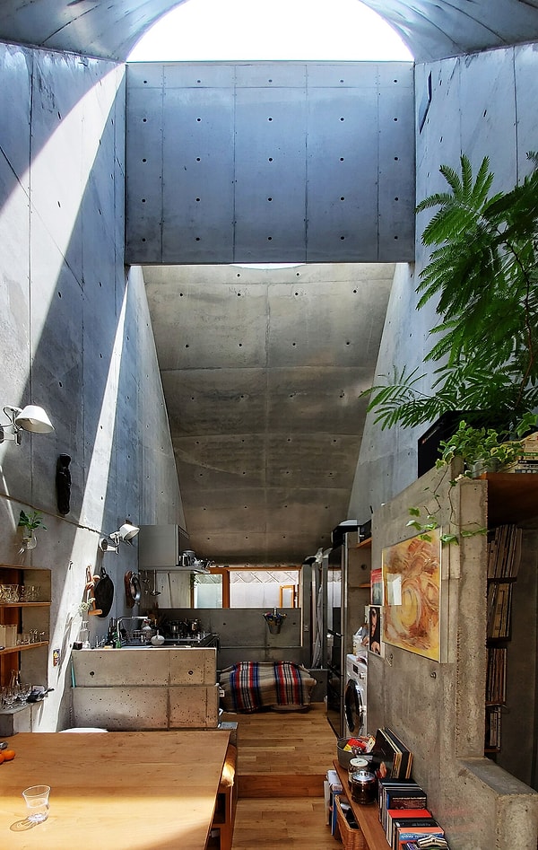 1. Love2 House, Tokyo