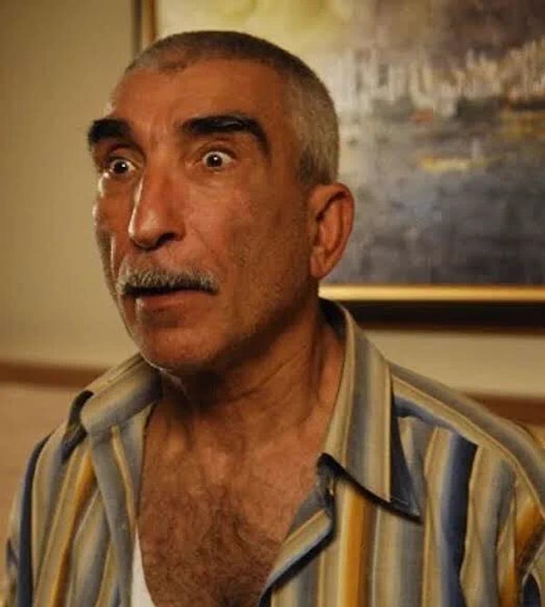 Cezmi Baskın, hangi karaktere hayat verse hafızada yer etmeyi başaran oyunculardan.