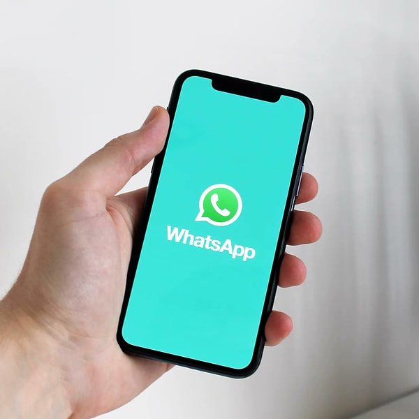 WhatsApp’ın dünya genelinde çöktüğü iddia edildi.