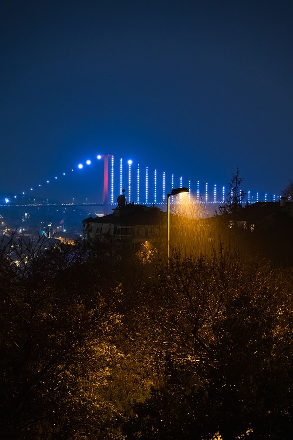 Meteorolog Adil Tek: Akdeniz'den gelen yeni sistem cuma günü Trakya üzerinden Marmara'ya ulaşacak.