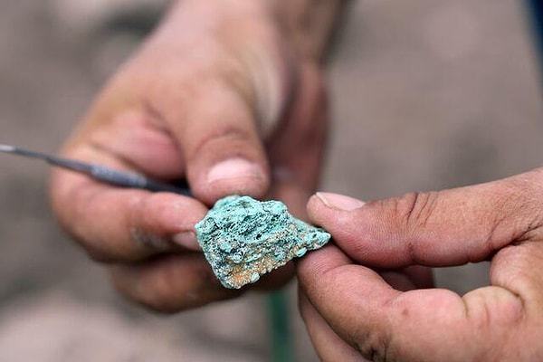 Malakit ve Bakır Buluntuları Ortaya Çıktı