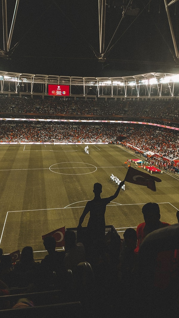 Fenerbahçe Şampiyonlar Ligi'nde üç maçta 2 puanda kaldı