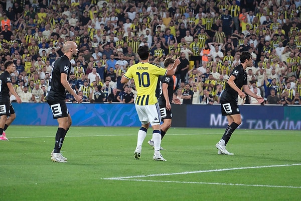 Asensio'nun ameliyatı başarılı geçti, dönüş için yaklaşık 3 ay gerekiyor.