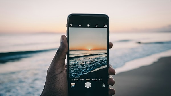 Telefonu güneş altında ya da sıcak arabada bırakmak