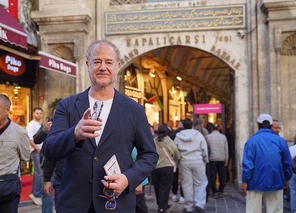 Owen Teale, Game of Thrones'ta Jon Snow'un amansız rakibi Ser Alliser Thorne'u canlandırmıştı.