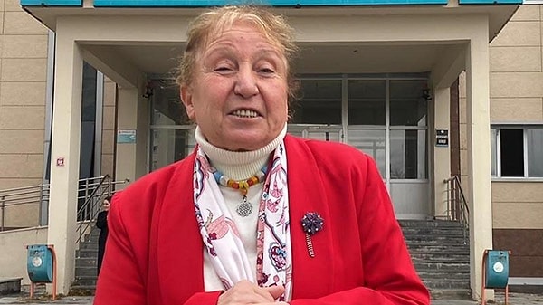 Sıradaki hayali konsolos olmak ve reklam filminde oynamak