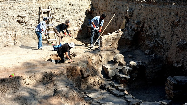 Japon Arkeologlar 40 Yıldır Kalehöyük'te Kazı Yapıyor