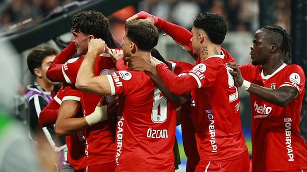 Başakşehir maçı, Beşiktaş için bir “tamam mı, devam mı?” maçı olabilirdi.