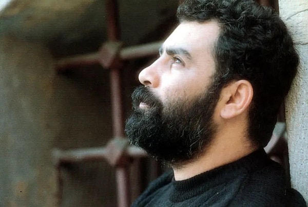 Gülten Kaya'nın 'İki Gözüm Ahmet' filmine karşı açtığı dava yıllardır mahkeme koridorlarında sürüyor.