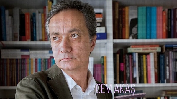 Acı haber geldi! Cem Akaş yaşamını yitirdi.