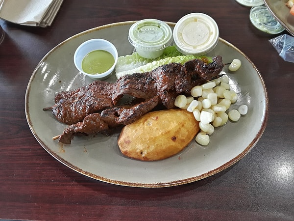Anticuchos de Corazón – Peru (4,5)