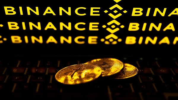 "Binance'e yönelik bir hack gibi görünüyor."
