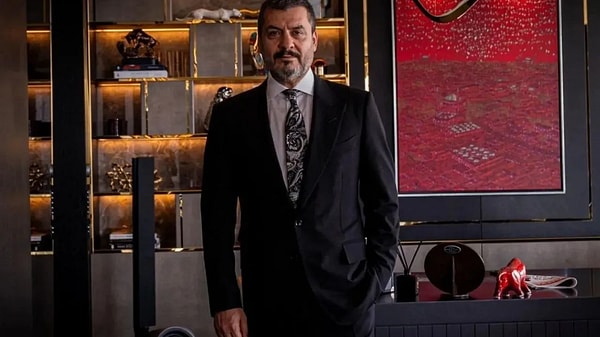Enver Çevik Kimdir?
