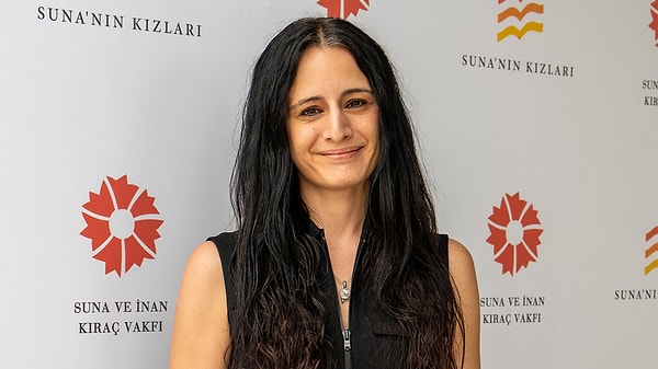 İpek Kıraç Kariyeri