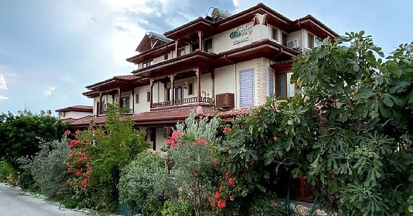 1. Akyaka Gümüş Konak