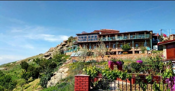 2. Yakamoz Motel