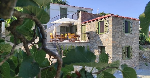 13. The Hill Vintage House