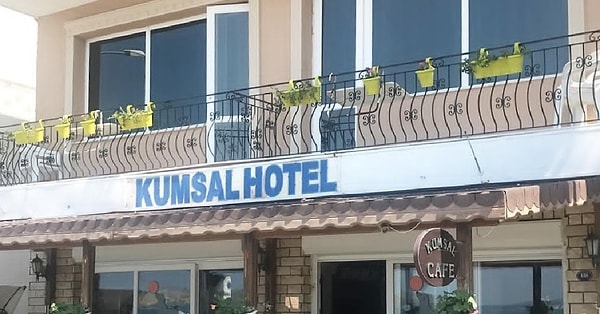 2. Foça Kumsal Hotel
