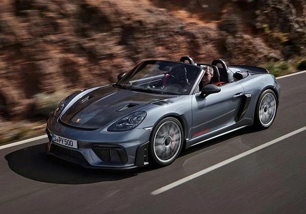 Alman otomotiv devi Porsche, üst düzey performanslı yeni spor arabası Porsche 718 Spyder RS'i duyurdu.