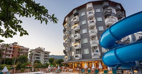 6. Kaila City Hotel