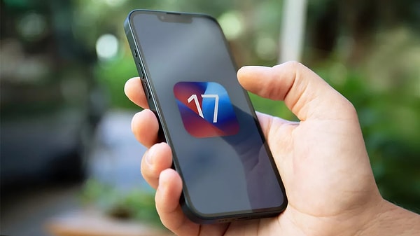 Apple, 5 Haziran'da düzenleyeceği geliştirici konferansında devrim niteliğindeki yenilikler ile beraber geleceği düşünülen iOS 17 arayüzünü nihayet tanıtacak.