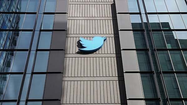Twitter, Elon Musk yönetiminde büyük değişiklikler yaptığı tweet içerisindeki maksimum karakter kullanma sayısını tekrardan güncelledi.