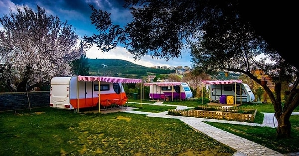 6. Pingala Glamping Caravan Hotel
