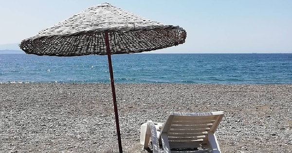 11. Küçükbahçe Plajı