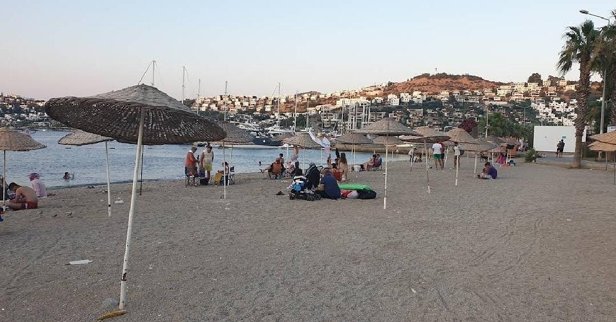 6. Gündoğan Belediye Halk Plajı
