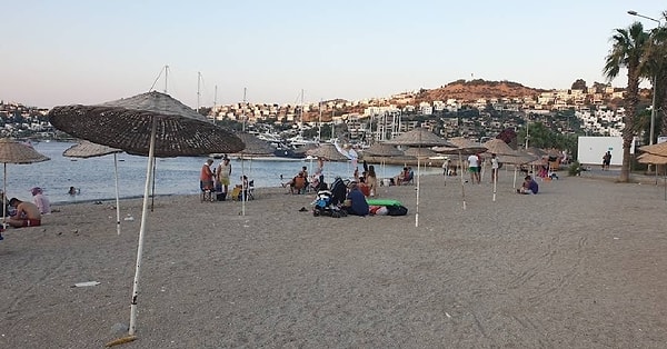 6. Gündoğan Belediye Halk Plajı
