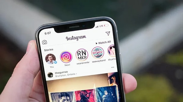Platform tarafında ise Türkiye'deki internet kullanıcılarının en çok tercih ettiği sosyal medya Instagram. Meta'nın sevilen platformu ülkemizde 40 milyondan fazla kullanıcıya hizmet sağlıyor.