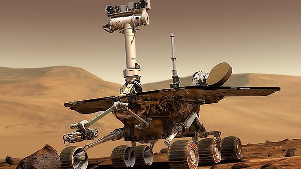 NASA’nın uzun bir süredir Mars’taki görev alan Perseverance keşif aracı, 20 Ağustos tarihinde 245 milyon kilometre uzaklıktaki güneş yüzeyinde oluşan dev bir güneş lekesinin görüntülerini NASA üslerine iletti.