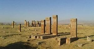 12.  Bitlis Ahlat Selçuklu Mezarlığı