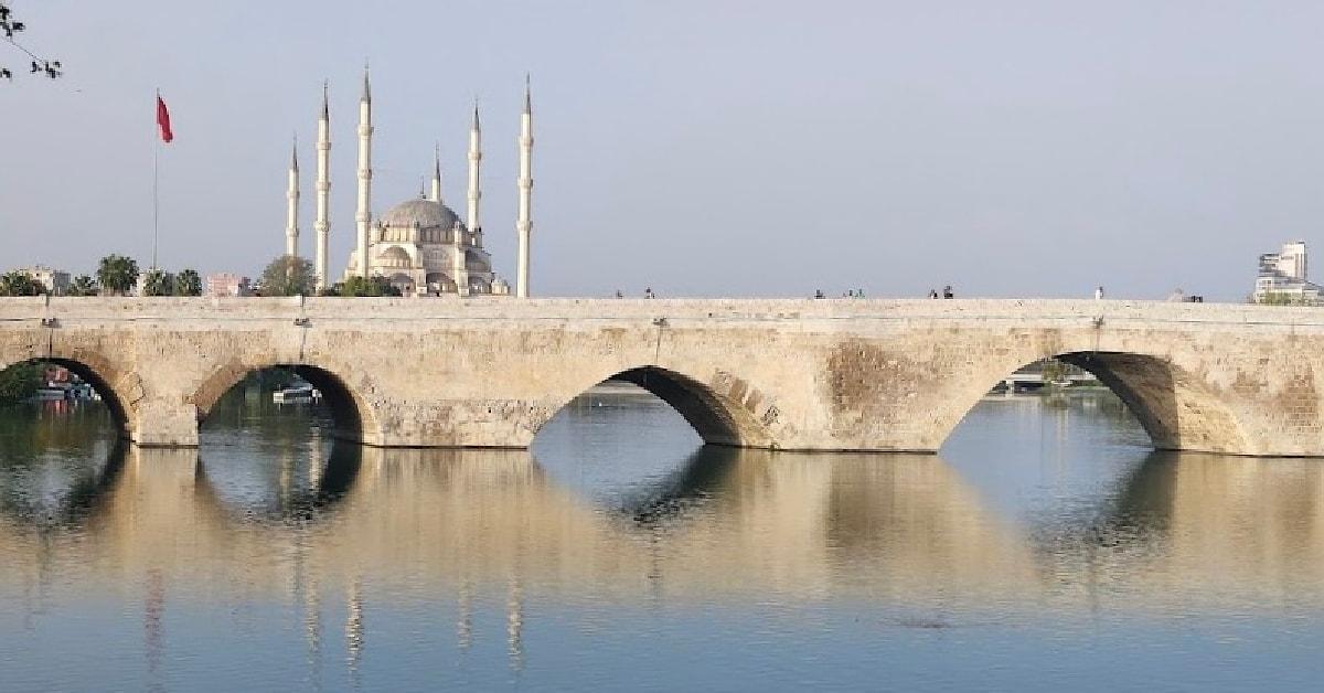 11. Taş Köprü - Adana