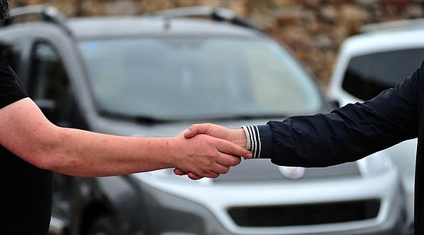 Firma tarafından paylaşılan verilere göre, geçmişte her ay ortalama 7 ile 9 Milyar TL taşıt kredisi hacmi bulunurken, Haziran ayında bu hacim 2,5 Milyar TL’ye, Temmuz ayında ise 717 Milyon TL’ye kadar düştü.