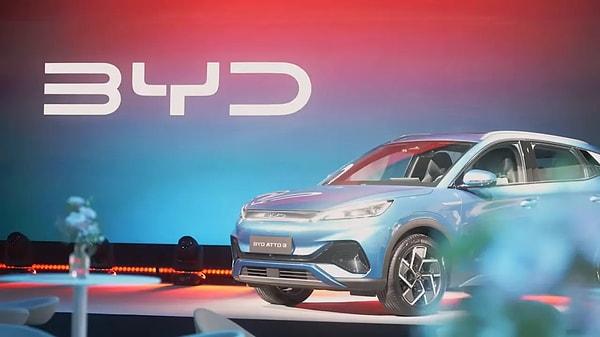 Çin'in ünlü elektrikli otomobil markası BYD, ürettiği yenilikçi ve üst düzey araçları ile dünya çapında ses getirmeye devam ediyor.