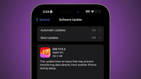 iOS 17 için yayınlanan yeni sürümün uygun olan cihazlarda Ayarlar > Genel > Yazılım Güncelleme" adımları üzerinden kablosuz olarak indirilebildiğini de belirtelim.