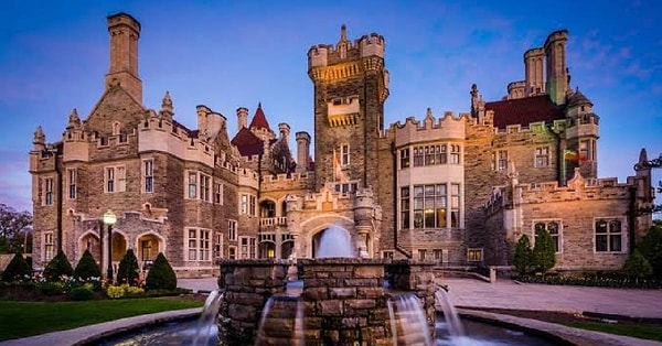 6. Casa Loma – Toronto, Kanada