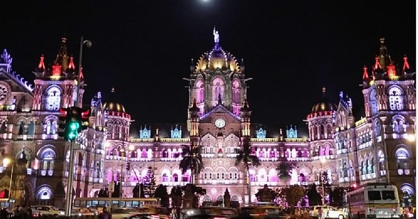 10. Mumbai - Hindistan