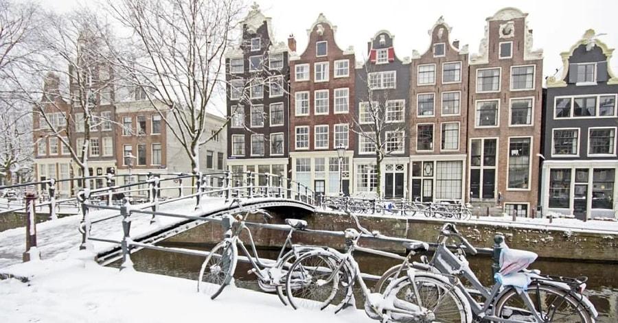 10. Amsterdam - Hollanda