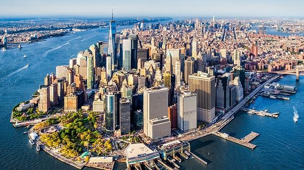 Henley & Partners'ın dolar milyonerlerinin yaşadığı "Dünyanın En Zengin Kentleri 2023" raporu açıklandı. Raporda dolar milyonerlerinin ilk tercihinin New York olduğu görüldü.