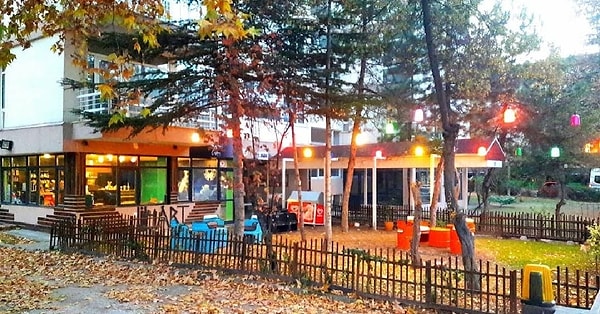 2. LilyArt Coffee