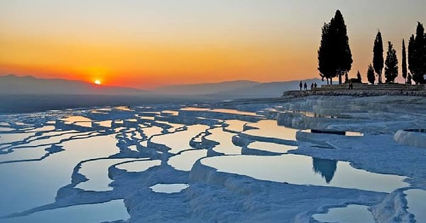 3. Pamukkale