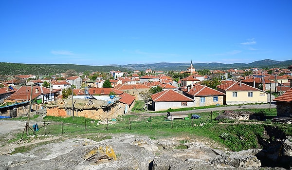 Listede Kırklareli'nin Kofçaz ilçesi 2 bin 308 nüfusuyla 4, Eskişehir'in Han ilçesi 2 bin 352 kişiyle 5. sırada bulunuyor.