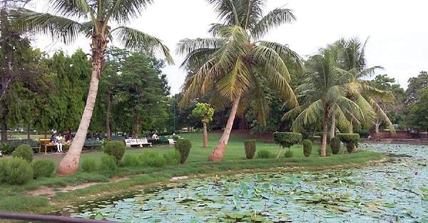 9. Parimal Garden - Hindistan