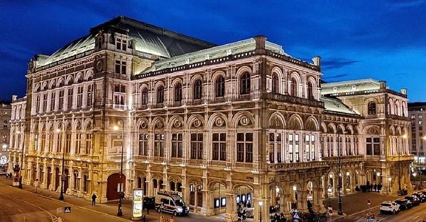 10. Viyana Devlet Opera Binası - Viyana
