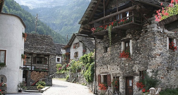 4. Sonogno