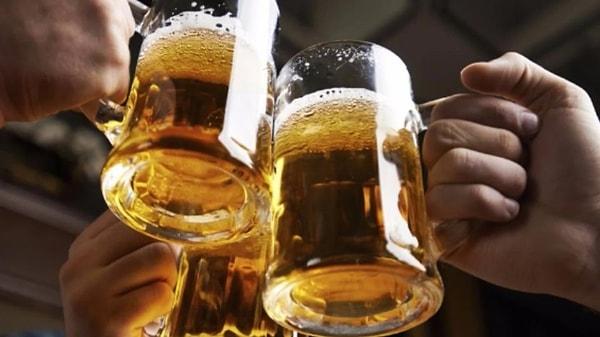 Türkiye Tekel Bayileri Platformu Başkanı Özgür Aybaş, bira fiyatlarına gelecek zammı sosyal medya hesabından yaptığı paylaşımla duyurdu.