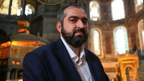 Boynukalın, Twitter hesabından yaptığı paylaşımda, "Allah bu dünyadaki her şeyi insanın hizmetine vermiştir. İnsan Allah’ın izin verdiği ölçüde bütün hayvanlardan faydalanma ve zararlı olanı itlaf etme hakkına sahiptir. İnsanların büyük çoğunluğu da aynı görüştedir." ifadelerini kullandı.