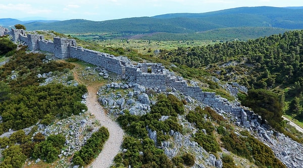 25. Thebes, Yunanistan